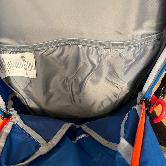 Life Sports Gear Forillion Hiking Backpack 18L - Unisex - Picture 7 of 8